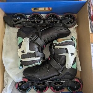Women's Rollerblades